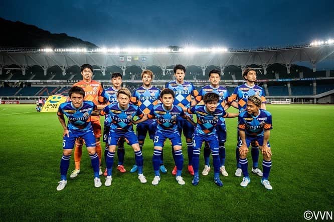 畑潤基のインスタグラム：「札幌戦平日のナイターにもかかわらず熱い応援ありがとうございました。 自分達が足を止めず戦えたのはあの応援のおかげです。  しかし完敗でした。 まだまだ強くなる。 ここから成長する。 悔しい思いをしたらその分努力をしよう。  #vファーレン長崎 #ルヴァンカップ」