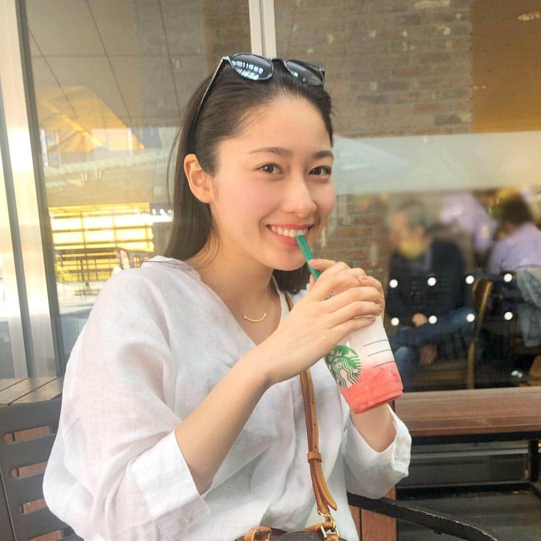 熊谷江里子さんのインスタグラム写真 - (熊谷江里子Instagram)「美味しかった🍓 ・ ・ 明日からGWですね！ みなさんなにするのかな〜！！ 私はまだノープラン😂」4月26日 20時48分 - eriko___kumagai