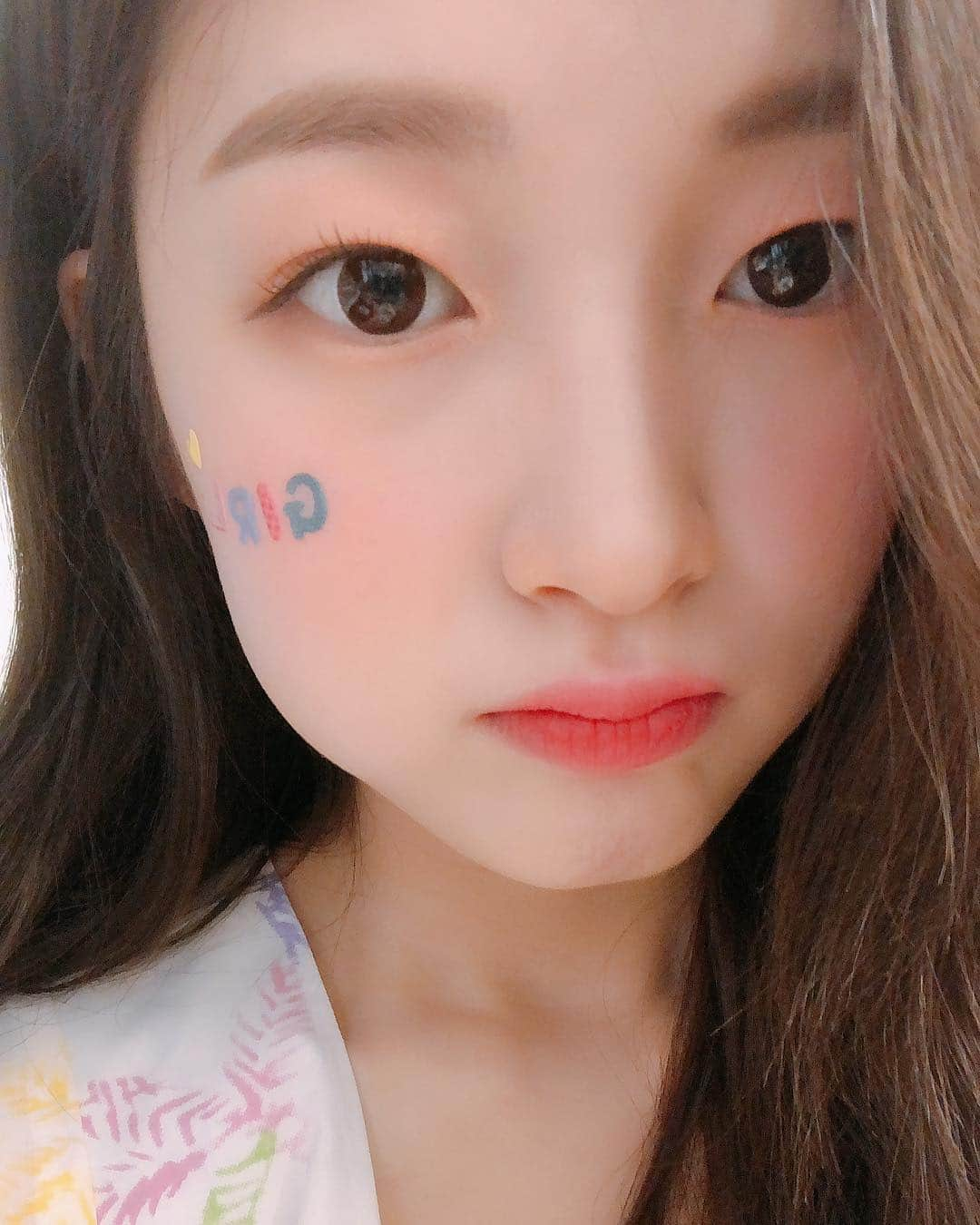 OH MY GIRLさんのインスタグラム写真 - (OH MY GIRLInstagram)「🥰 #오마이걸 #OHMYGIRL #OMG #아린」4月26日 21時02分 - wm_ohmygirl