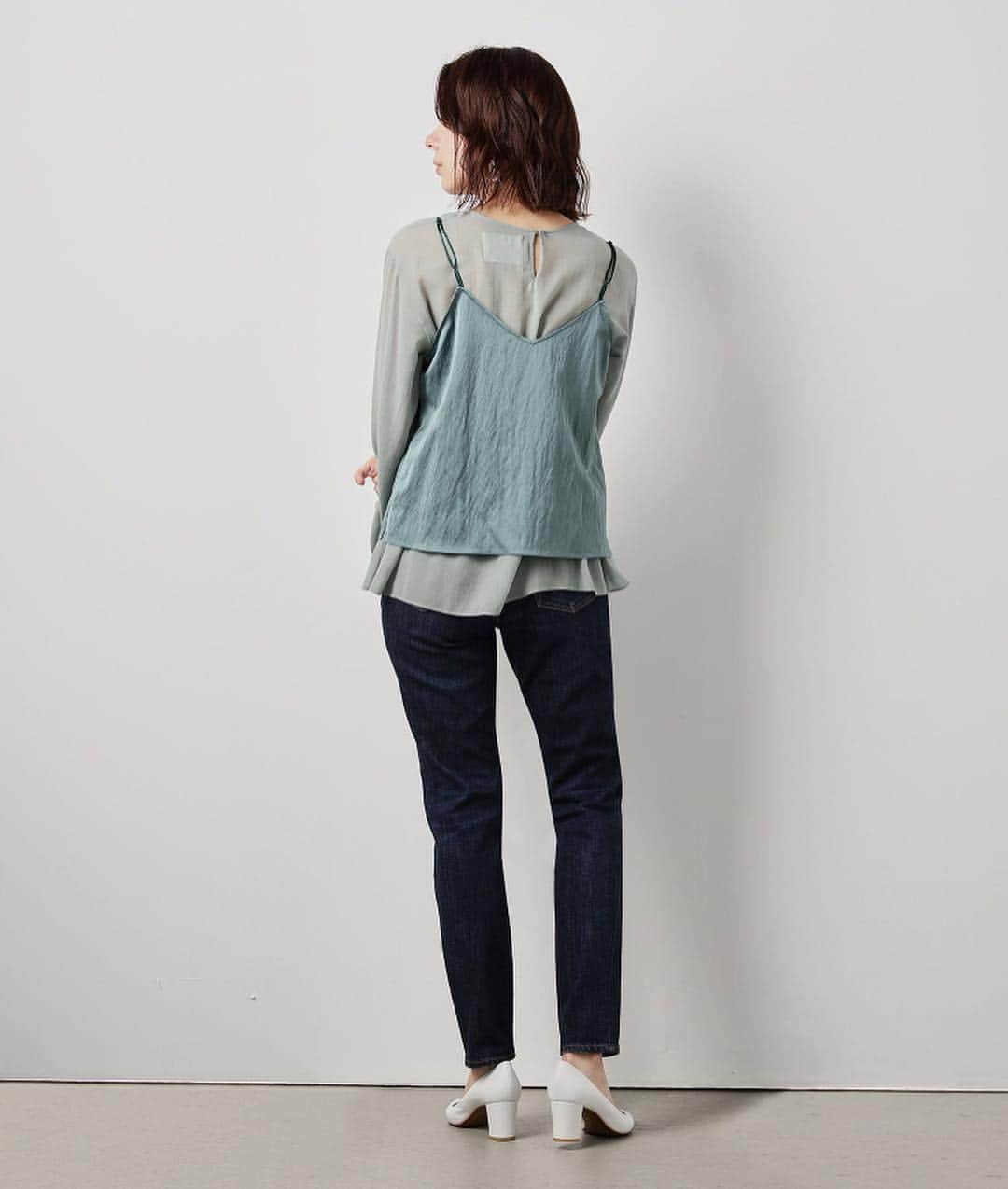 瀬奈ユウリさんのインスタグラム写真 - (瀬奈ユウリInstagram)「. . @zozotown のオリジナルデニム👖 フォトショップした？ってくらい脚が綺麗に見えて感動した😳💗 自分サイズってまじいいな🐩🌹 . #zozotown #denim #jeans #privatebrand」4月26日 12時39分 - yuuri_sena