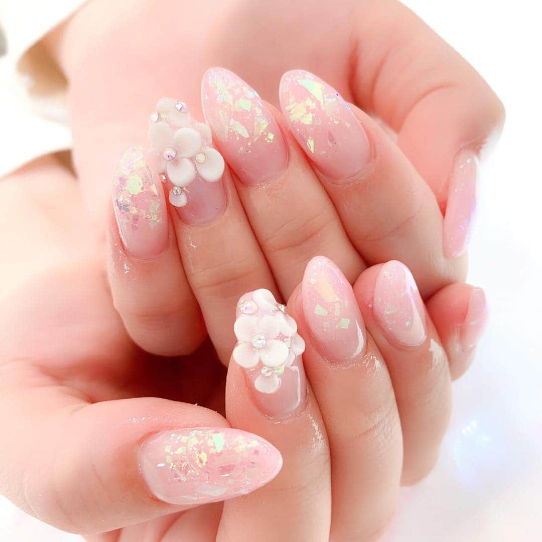 Jill&Loversさんのインスタグラム写真 - (Jill&LoversInstagram)「💐 #jillandlovers #nail #nailart #paragel #gelneil#gel #ネイル #ネイルアート #me #look #love #かわいい」4月26日 13時51分 - jillandlovers