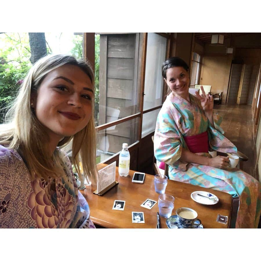 マチルド・グロさんのインスタグラム写真 - (マチルド・グロInstagram)「Beautiful day in Ito just with @laurinevriessen 👯‍♀️❤️ Beautiful Kimono 👌🏻 Nice day just before the race on Sunday 👍🏻🔥 #ito #dayinIto #kimonoday #girls #friends #beautifulday #happy」4月26日 14時55分 - gros_mathilde