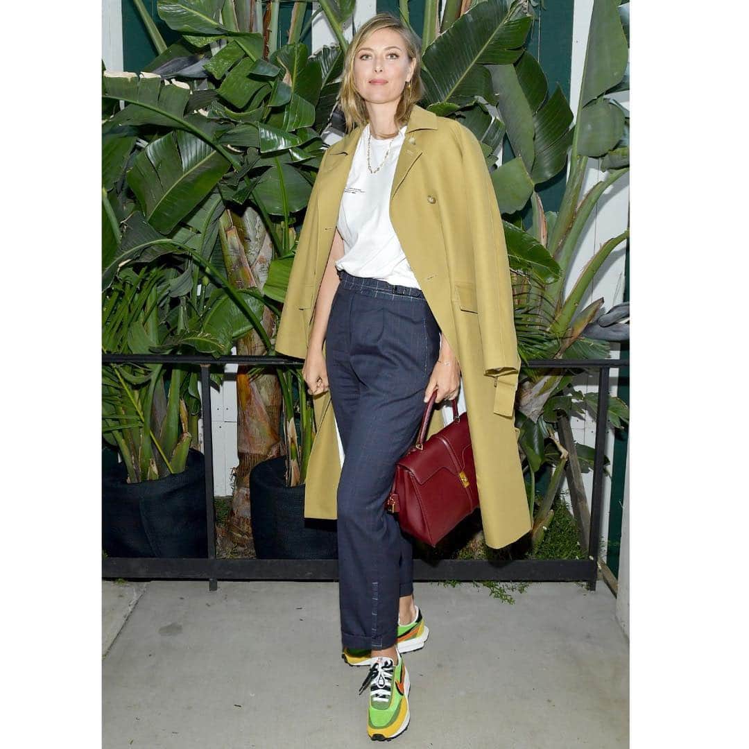 マリア・シャラポワのインスタグラム：「Thank you, @bof and @imranamed for hosting a beautiful dinner in Los Angeles ✨🌟」