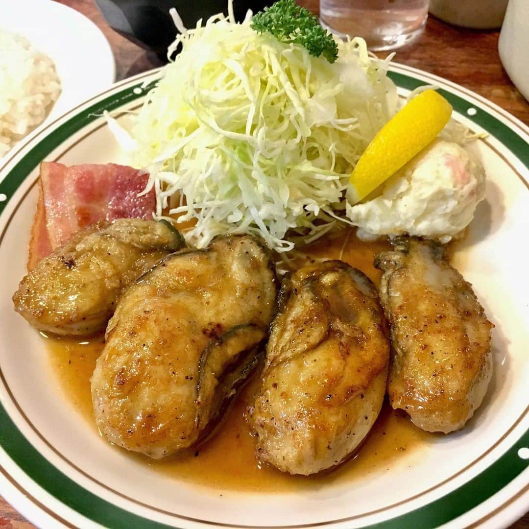 落合砂央里さんのインスタグラム写真 - (落合砂央里Instagram)「こないだのランチ 牡蠣ってなんでこんなに美味しいの。 #かつれつ四谷たけだ #牡蠣バター #尊い」4月26日 16時20分 - ochiaikun