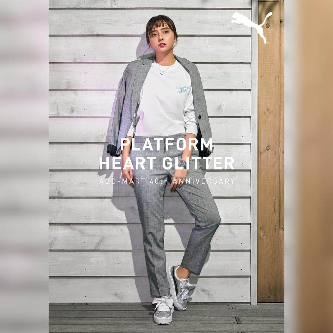 ABCマートさんのインスタグラム写真 - (ABCマートInstagram)「ABC-MART創業40周年特別企画‼️ ABC-MART×PUMA👟 “PLATFORM HEART GLITTER" 厚底、ファットシューレース、グリッター、今年のトレンドが詰まった持っていれば間違いなしの一足🔥 ポスターには石田ニコルさんを起用致しました💗 ABC-MART SHIBUYA109店のみ、4月28日より先行発売致します✨ ABC-MARTの創業40周年そして109の開業40周年を記念して特別ノベルティ企画を行いますので是非ご注目下さいませ☺️(その他店舗は5月24日からの発売となります。) @nicole_ishida #abcmart #abcマート #石田ニコル #創業40周年 #プーマ #プラットフォーム #厚底 #スニーカー #スニーカー女子 #👟 #特別企画 #109」4月26日 17時26分 - abc_mart_japan