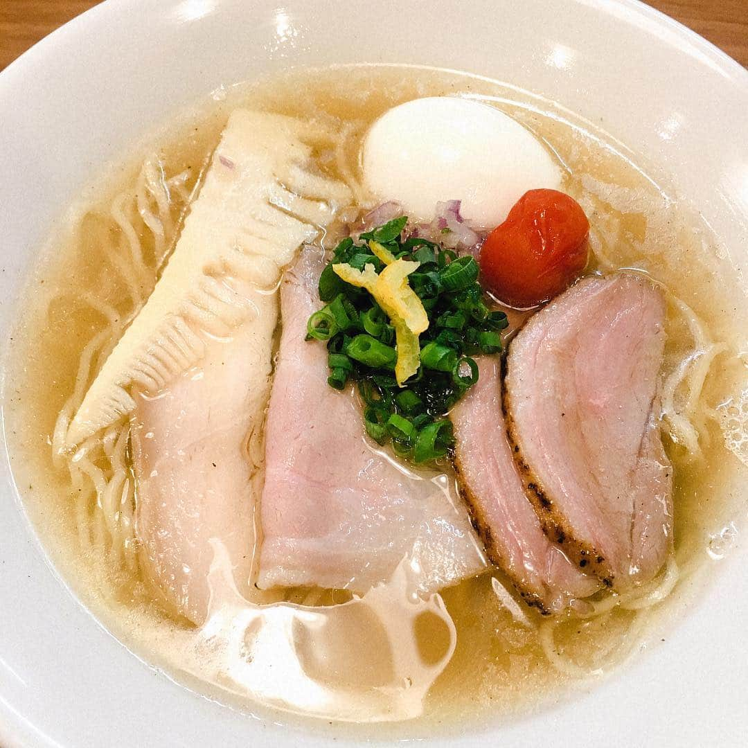 北見寛明さんのインスタグラム写真 - (北見寛明Instagram)「幡ヶ谷 福丸 #幡ヶ谷 #ラーメン #麺屋福丸 #塩ラーメン #美味すぎて #スープで半身浴したい #行ってみて」4月26日 17時30分 - kitami0625