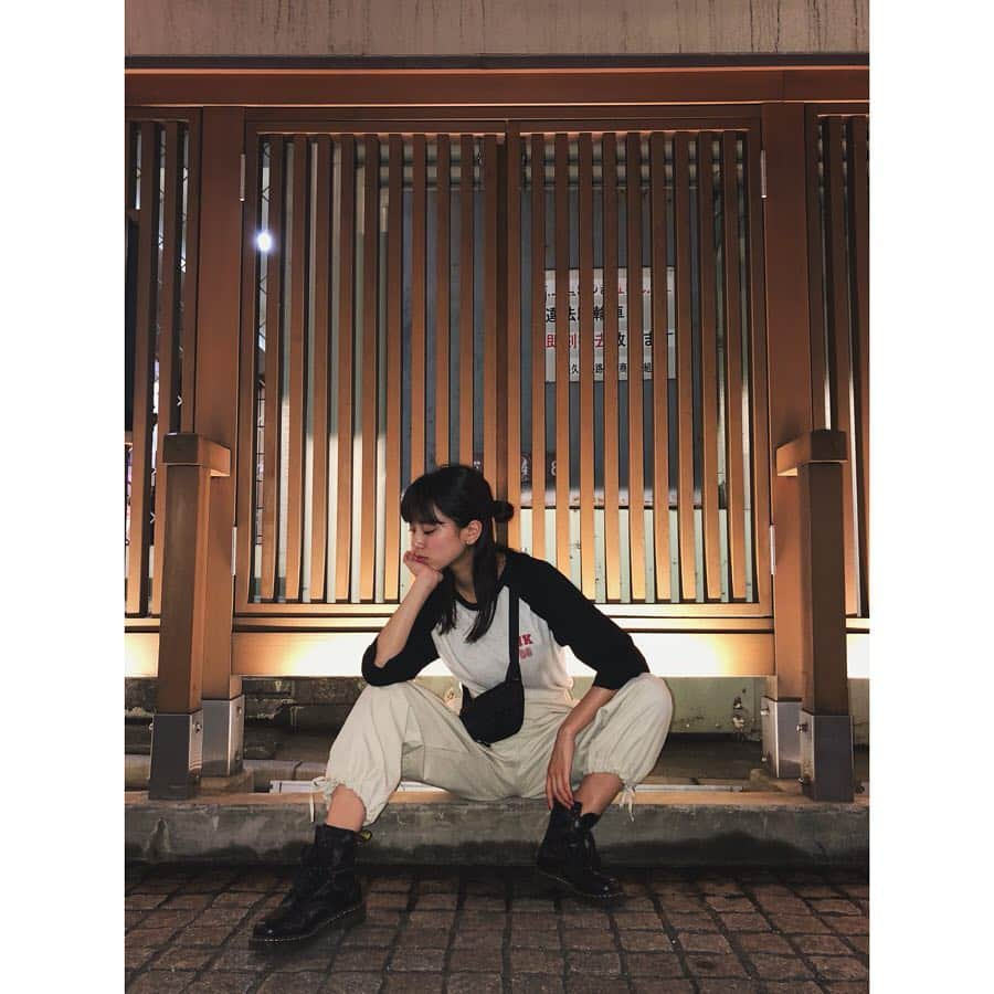 佐分利眞由奈さんのインスタグラム写真 - (佐分利眞由奈Instagram)「🦊🚧#私服」4月26日 17時36分 - mayuna_saburi