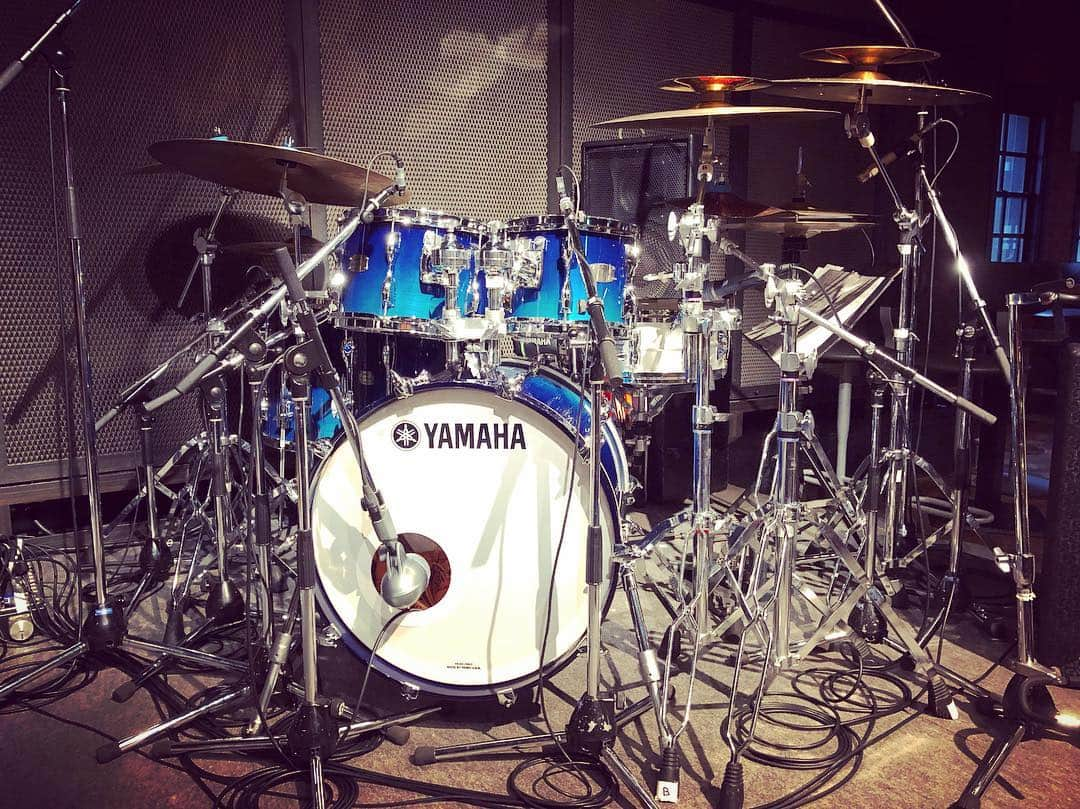 坂東慧さんのインスタグラム写真 - (坂東慧Instagram)「Today’s Drumset. #yamahadrums #yamahadrumsofficial @yamahadrumsofficial #recordingcustom #zildjiancymbals #zildjiansticks #aspr #cympad」4月26日 17時38分 - bandohsatoshi