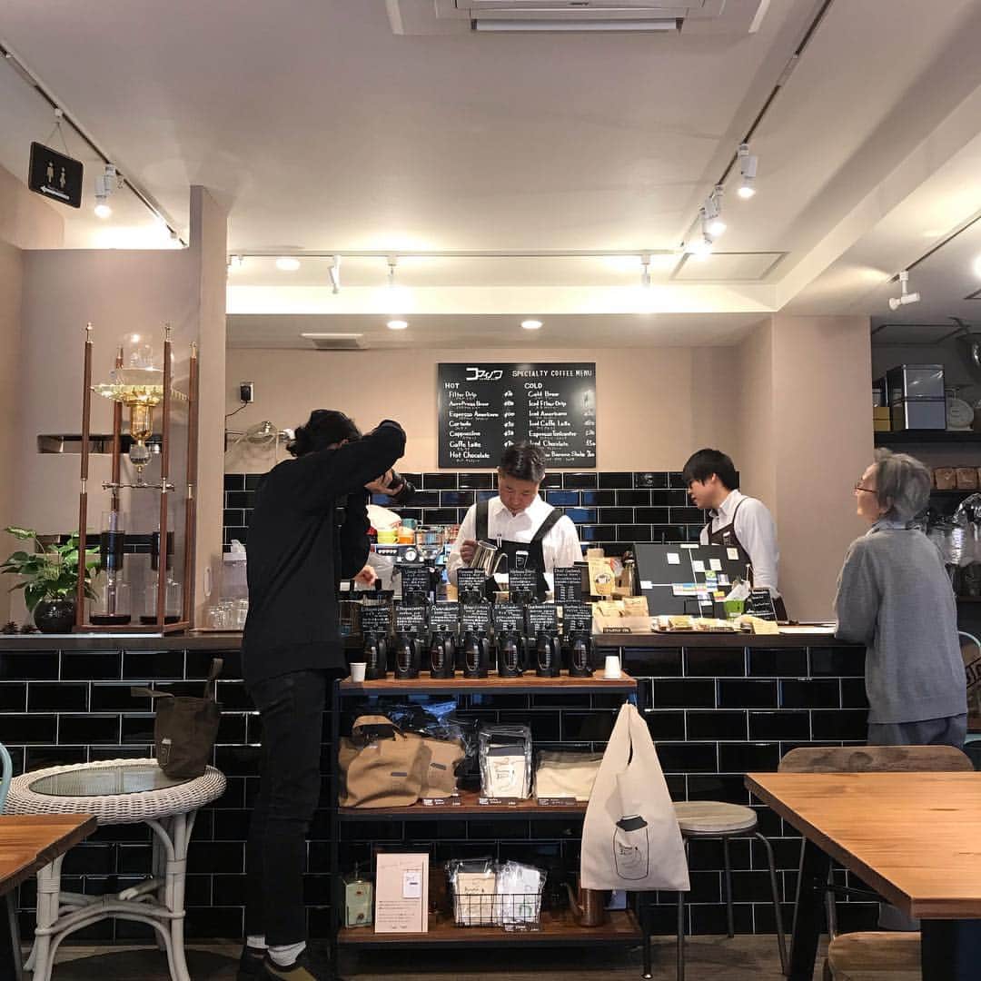 goodcoffeemeさんのインスタグラム写真 - (goodcoffeemeInstagram)「We spent a wonderful time at this good coffee shop in Kuramae 👍🏻☕️ @vja  #goodcoffee_kuramae #goodcoffee_tokyo #coffeenova #コフィノワ」4月26日 17時47分 - goodcoffeeme