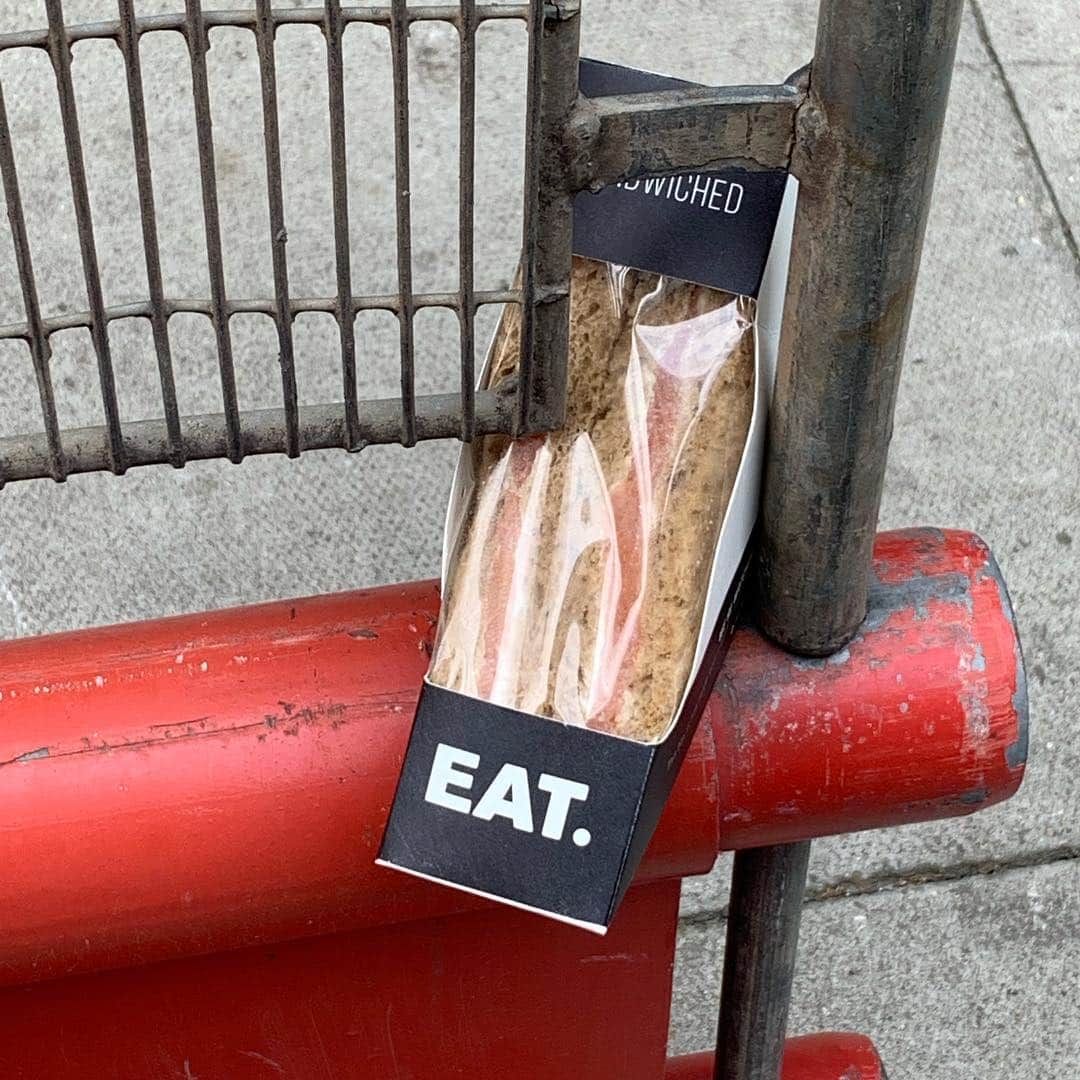 エドガー・ライトさんのインスタグラム写真 - (エドガー・ライトInstagram)「If anyone is peckish, someone left out this sandwich on the corner of Theobald’s Road & Fischer Street. Enjoy.」4月26日 18時00分 - edgarwright