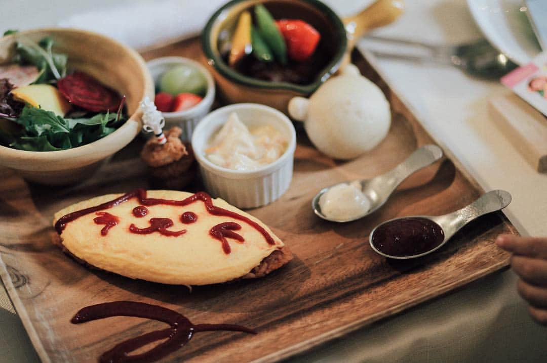 ラクラリエールのグルメインスタ