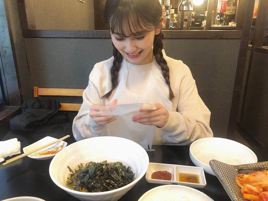 小嶋真子さんのインスタグラム写真 - (小嶋真子Instagram)「いつかの子供の食事風景👶🏻🍽 韓国料理って美味しいですよね🇰🇷❤︎」4月26日 19時12分 - makochan_2525