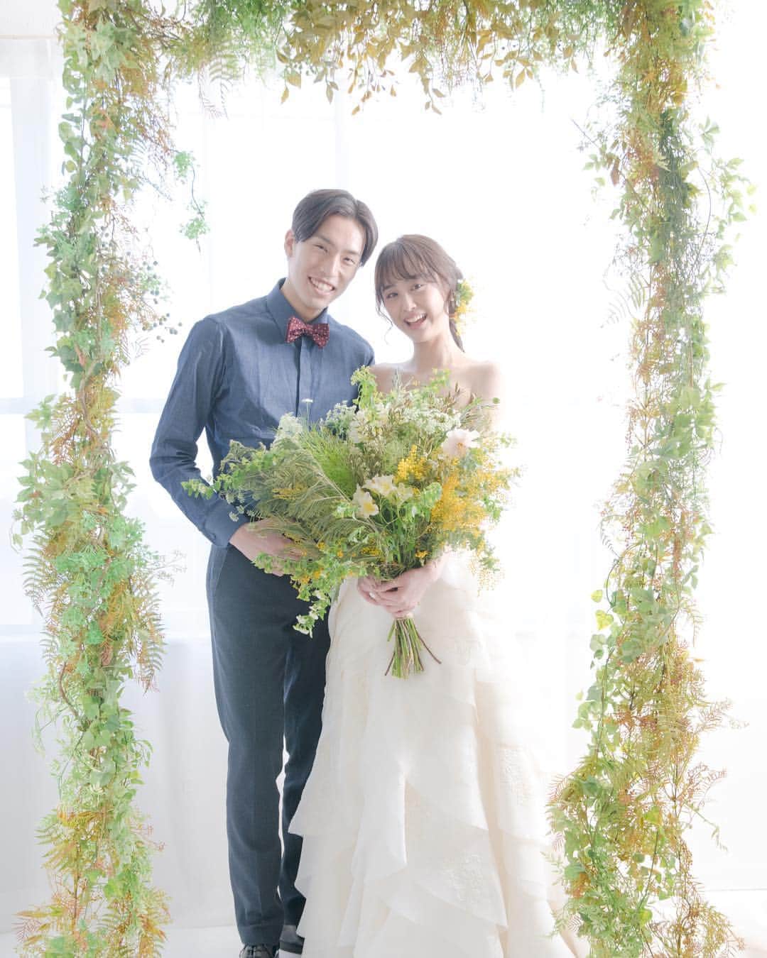 ステレオブライダル〈ヘアメイク〉のインスタグラム：「✴︎ #bridal #wedding #shooting #photo #hairmake #hair #make #hairmakestereo」