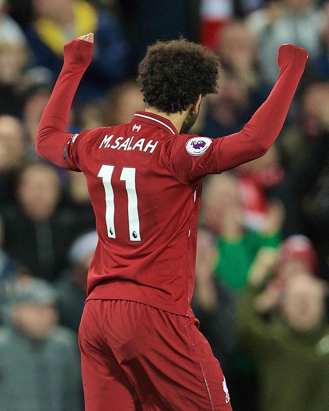 リヴァプールFCさんのインスタグラム写真 - (リヴァプールFCInstagram)「Magic Mo. 👌 6️⃣8️⃣ goals in 1️⃣0️⃣0️⃣ Reds appearances. 🔥🔥 #LFC #LiverpoolFC #Salah #MoSalah」4月27日 5時12分 - liverpoolfc