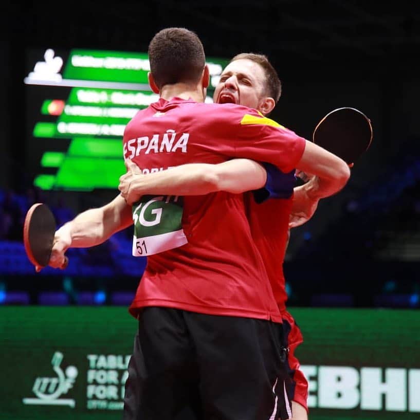 ITTF Worldさんのインスタグラム写真 - (ITTF WorldInstagram)「THEY HAVE DONE IT!!! 💥 💥 💥  The 🇪🇸🇷🇴 Spanish-Romanian pair Alvaro Robles and Ovidiu Ionescu are ready for the Men’s Doubles FINAL at the #ITTFWorlds2019 !! 😱😱 WHAT A PERFORMANCE!! 💪💪 #NotJustPingPong」4月27日 5時21分 - wtt