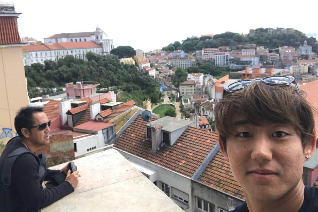 西岡良仁さんのインスタグラム写真 - (西岡良仁Instagram)「First time in Portugal!!!! Beautiful city.」4月27日 6時22分 - yoshihito0927