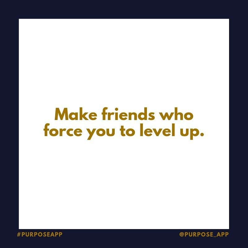 Angela Simmonsさんのインスタグラム写真 - (Angela SimmonsInstagram)「If your circle doesn’t make you want to grow .... or help shape/shift your thinking for the better ... you are in the wrong circle . It’s time to start hanging with better influences . Ever heard of the term go to the barber shop enough ... eventually you will get a hair cut ? ... same thing with people we hang around ... Hang with well establish , positive influences... and eventually you become your surroundings . Take a look around you today . Who are your top 5 influences around you ? @purpose_app 💗」4月26日 22時08分 - angelasimmons