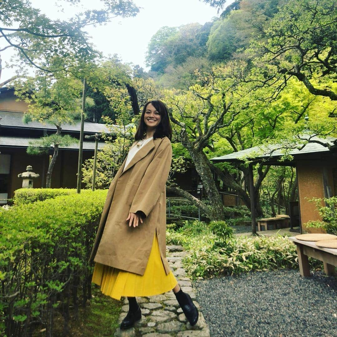 牧瀬里穂さんのインスタグラム写真 - (牧瀬里穂Instagram)「桜のシーズンも良いけど 新緑も瑞々しくて良いですね😊」4月26日 23時11分 - rihomakise