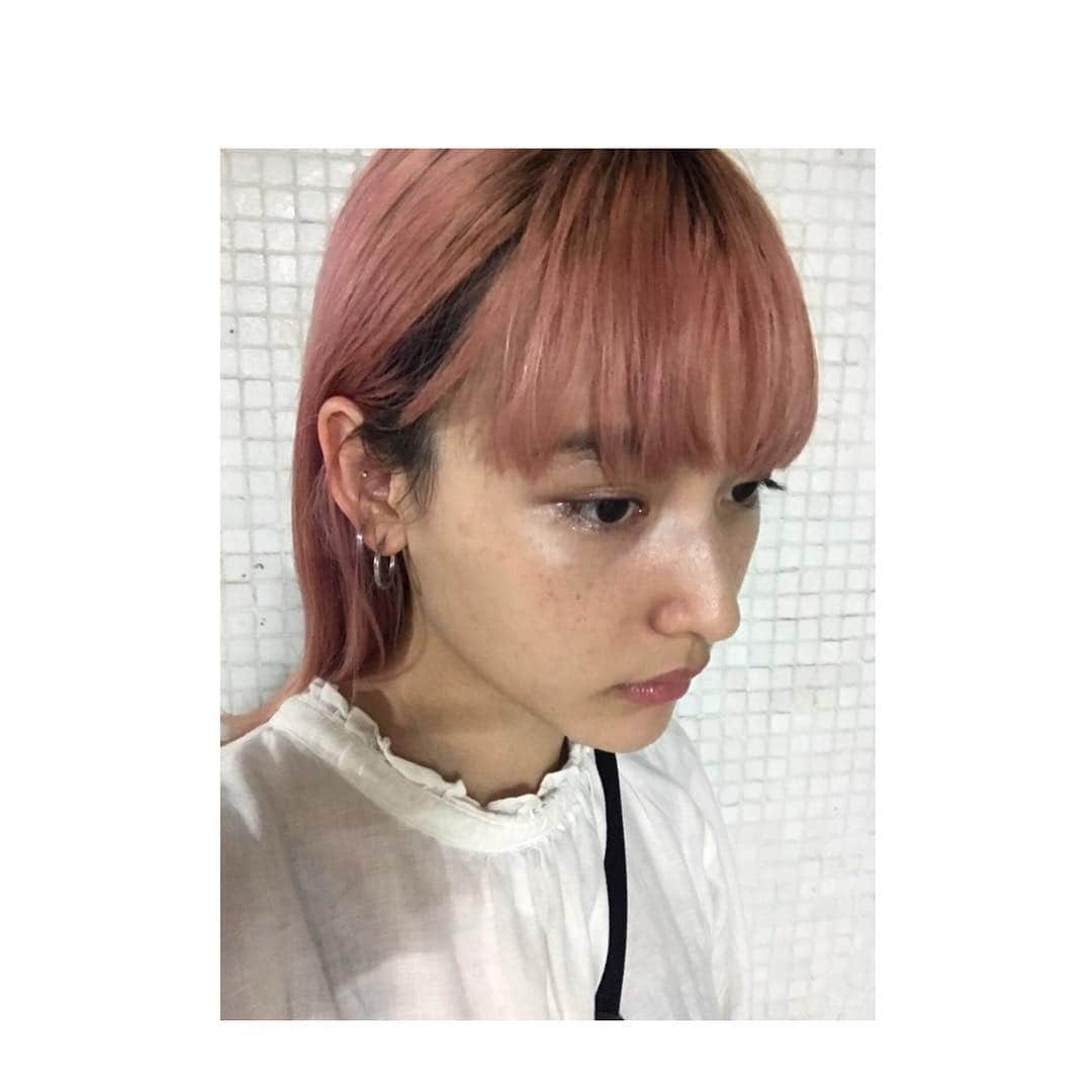 ハンナ・チャンのインスタグラム：「💞」