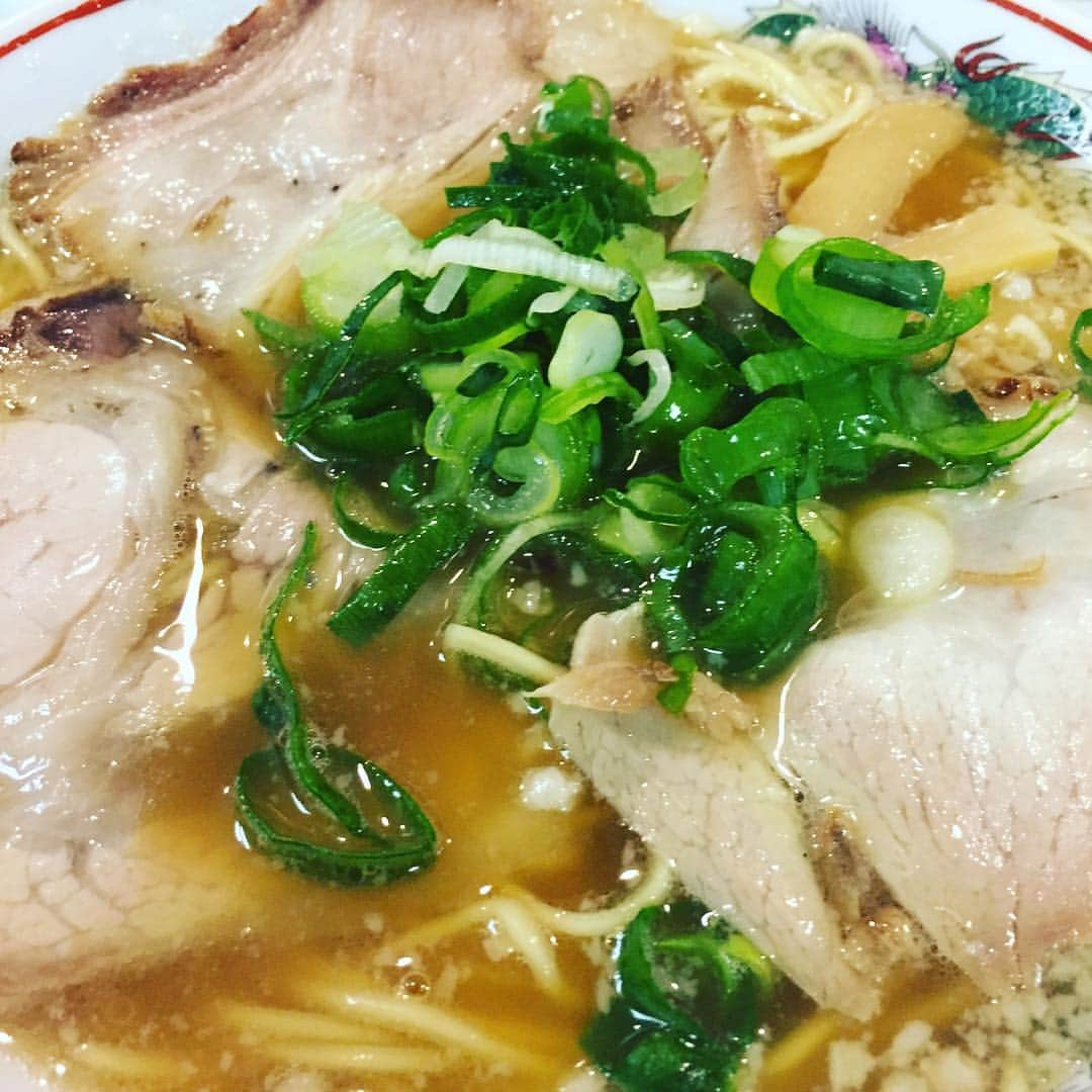 岸田繁さんのインスタグラム写真 - (岸田繁Instagram)「多麺体なワシ」4月26日 23時32分 - kishidashigeru