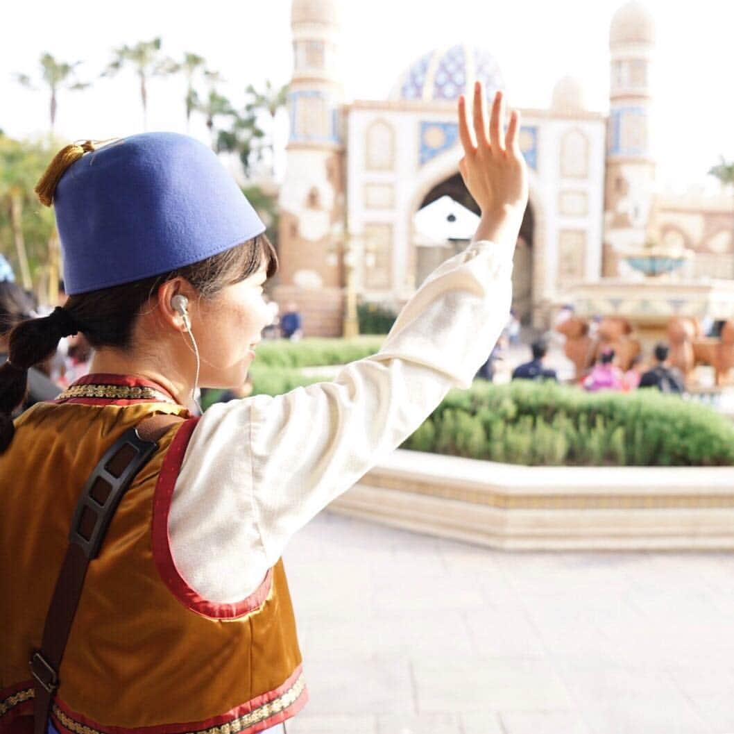 愛水せれ奈さんのインスタグラム写真 - (愛水せれ奈Instagram)「#ディズニーシー  #disneysea  #happybirthday  #スクルージおじさん  #scrougemcduck #ヴェネツィアンゴンドラ  #初めて #ジェラート  #ディズニーキャスト さん #disneycast」4月26日 23時52分 - airi.aaari.aimi