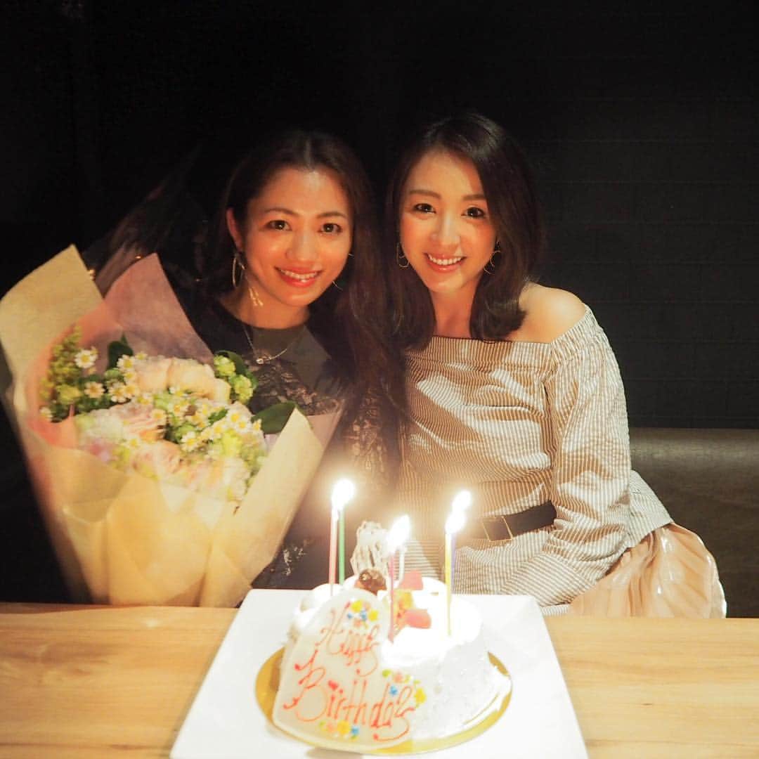 杉下理世のインスタグラム：「場所を変え、人を変え🤣 23日〜25日の3DAYSであゆみちゃんのBD企画を運営しました😆✨ 喜んでくれてよかった😘💓 また新しい1年も幸せな1年になりますように💫  #happybirthday #誕生日おめでとう #ハッピーバースデー #バースデー #お誕生日会 #hbd #幸せな1年のはじまり #bestfriend #大好き」