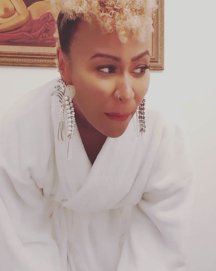 Emeli Sandéのインスタグラム：「🤐」