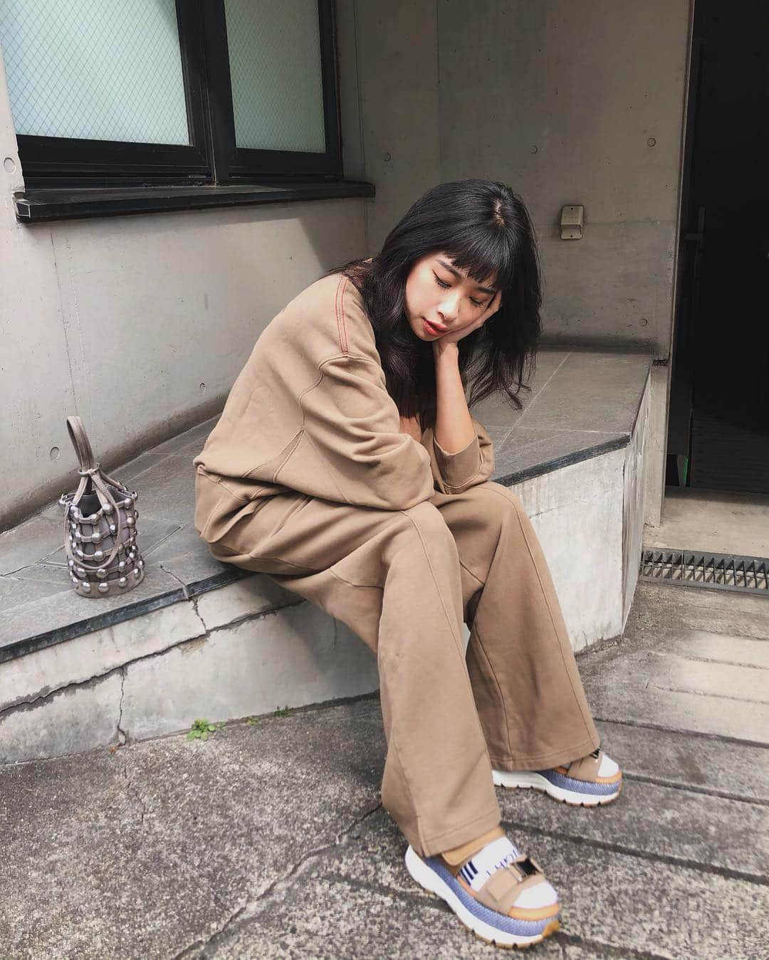 Juriさんのインスタグラム写真 - (JuriInstagram)「しょっちゅうきすぎて 制服みたいになってるセットアップ！もうすぐ、再入荷します。 #juemi」4月27日 1時43分 - juritakiguchi