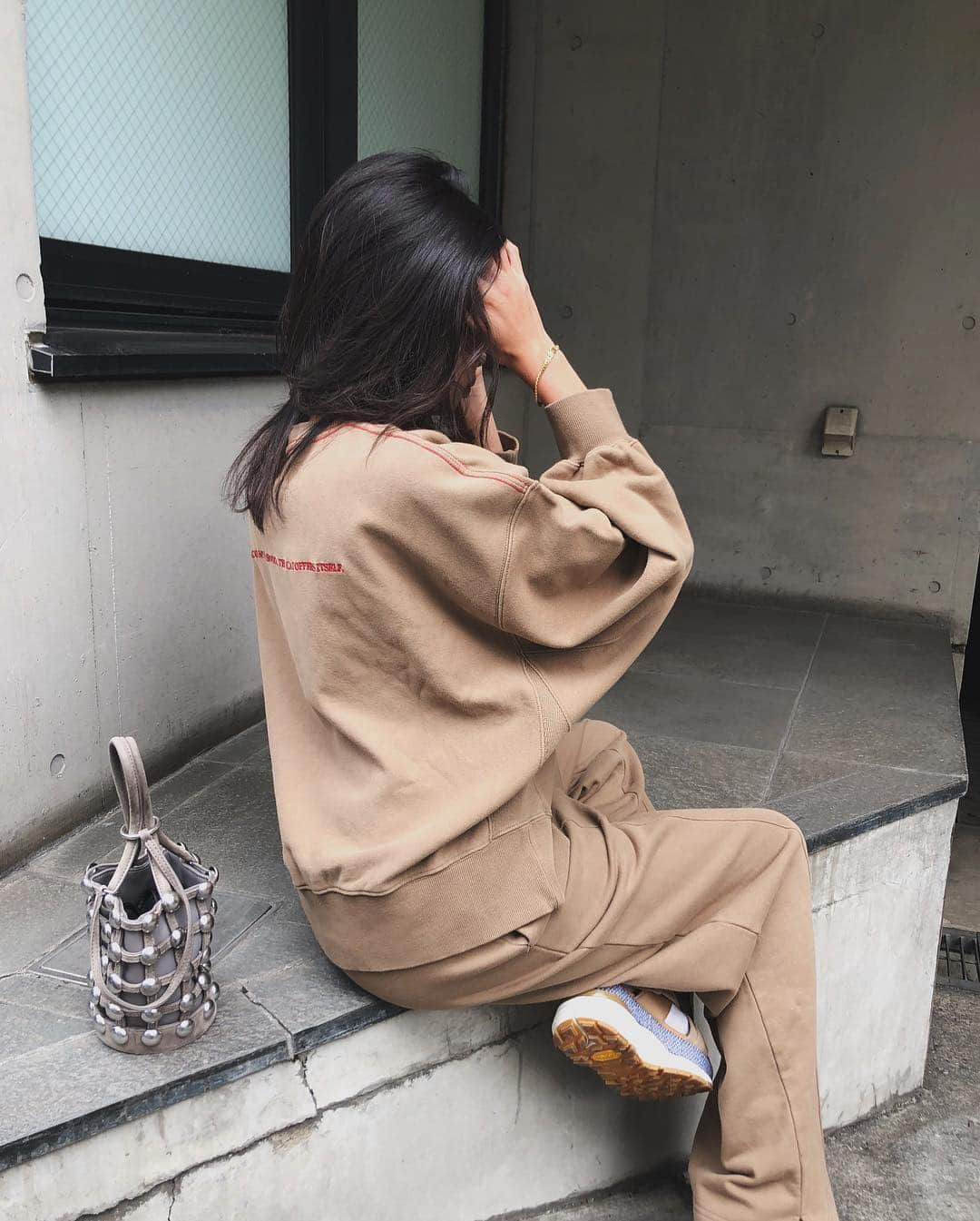 Juriさんのインスタグラム写真 - (JuriInstagram)「しょっちゅうきすぎて 制服みたいになってるセットアップ！もうすぐ、再入荷します。 #juemi」4月27日 1時43分 - juritakiguchi