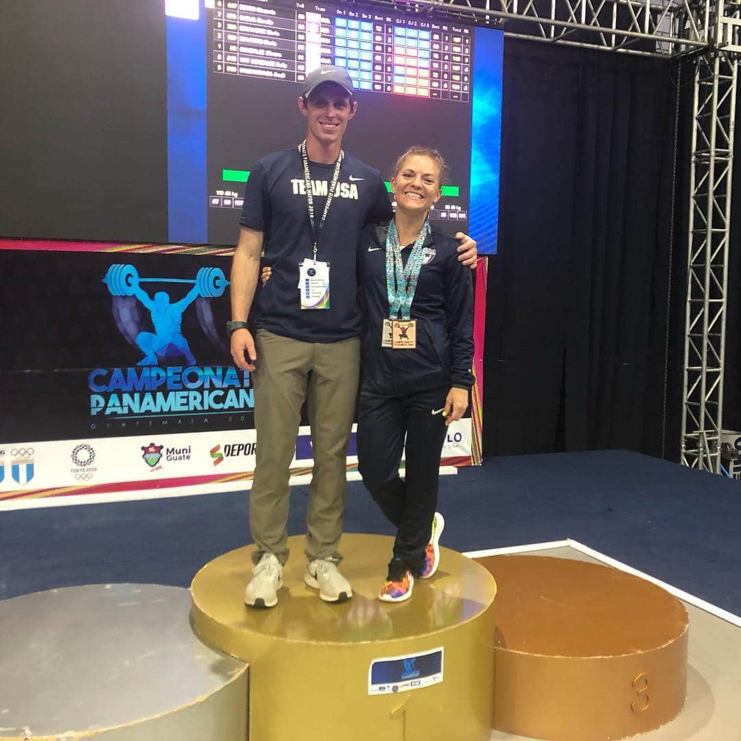 モーガン・キングのインスタグラム：「Grateful. I took Bronze in total and Silver in my clean and jerk. Being on this stage again was a big moment for me. I am debt to my whole team around me for keeping me sane and healthy @drandygalpin, Lenny, and @lapolivka11. And of course thank you to @spencergarnold who unselfishly puts his athletes first, my team @powerandgraceperformance and @usa_weightlifting and the whole coaching staff for continuing to believe in me. • This @teamusa women’s team is a force to be reckoned with and I am proud to stand along side of each and every one of them. Thank you for pushing me and making me a better athlete. I look forward to getting back to work. • • • #teamusa #panamchampionships #weightlifting #guatemala #usaw #powerandgraceperformance #bronzemedalist #silvermedalist」