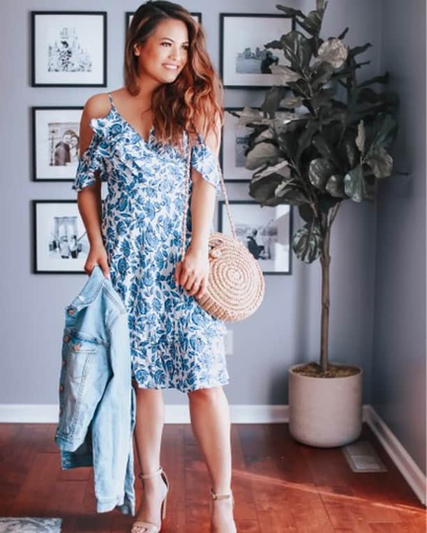 Wal-Mart Stores, Incさんのインスタグラム写真 - (Wal-Mart Stores, IncInstagram)「At long last, sundress season has arrived. 🙌 New arrivals from #sofiajeans by @sofiavergara will make you wish it lasted all year round. #WalmartFashion | 📸: @belindaselene http://walmrt.us/2XFinfY」4月27日 3時01分 - walmart