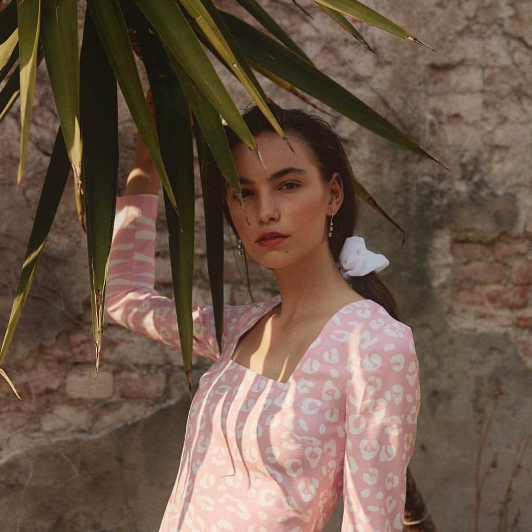 オージュールルジュールのインスタグラム：「free your #pink 🌷 @aujourlejour_official #resort2019」