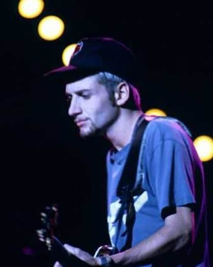 パール・ジャムさんのインスタグラム写真 - (パール・ジャムInstagram)「#StoneGossard at the 1992 Bridge School Benefit. #FlashbackFriday 📷: Chris Cuffaro」4月27日 3時57分 - pearljam