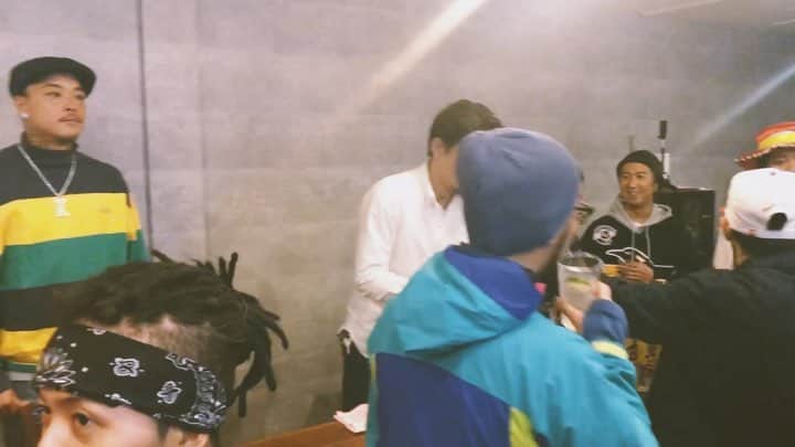 のインスタグラム：「King of SwagのDeeさんのお店がオープンするにあたってパーティーに来た🎉🥳」