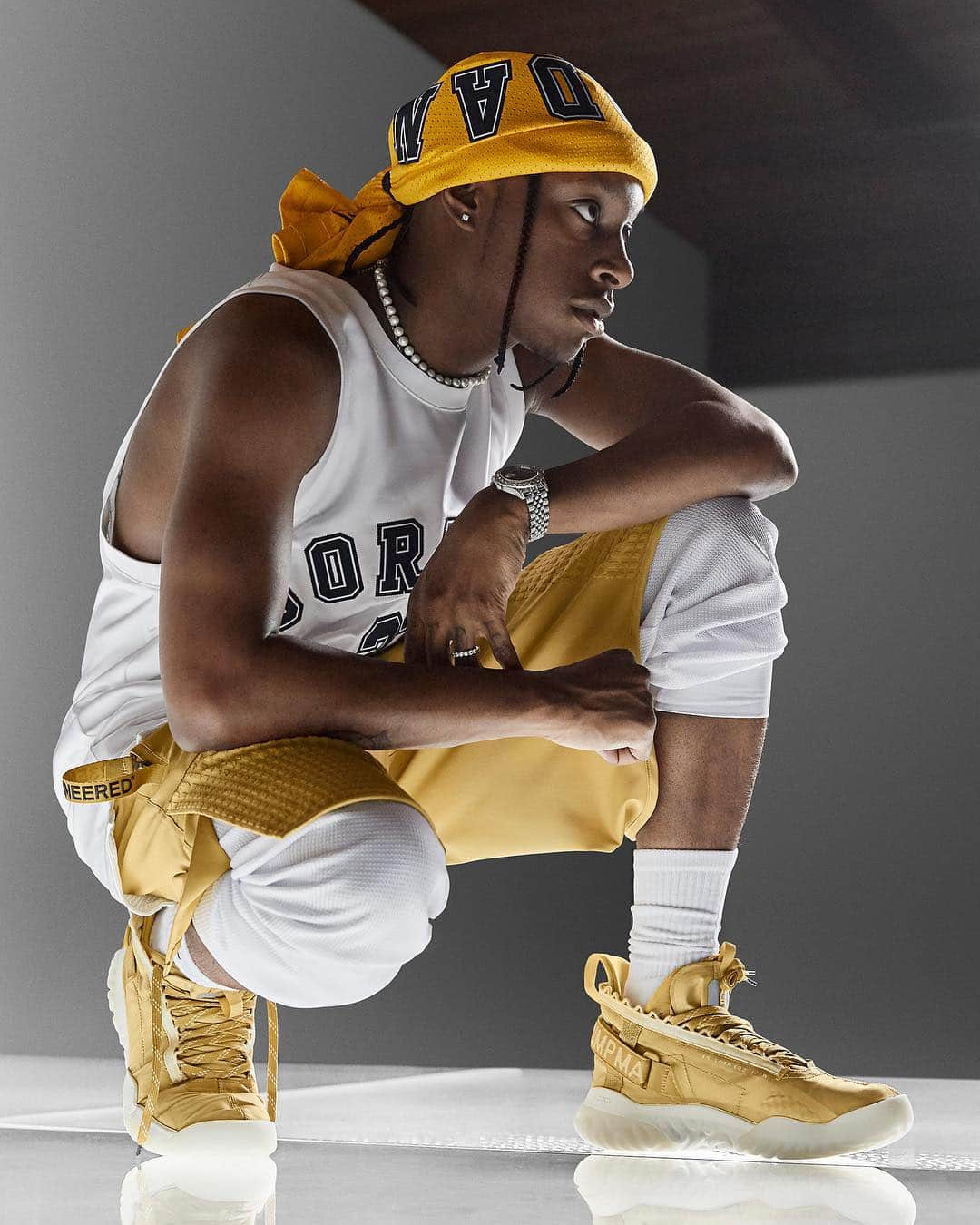 Jordanのインスタグラム：「Redefining the norm. The Jordan Proto-React is available now.」