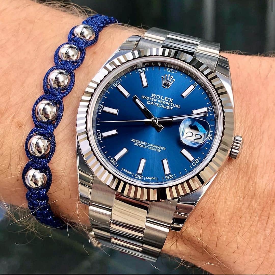Daily Watchさんのインスタグラム写真 - (Daily WatchInstagram)「Blue dial Rolex Datejust 41. You can’t go wrong with this piece 👌🏼 Photo by @rolexshow_israel」4月27日 8時14分 - dailywatch