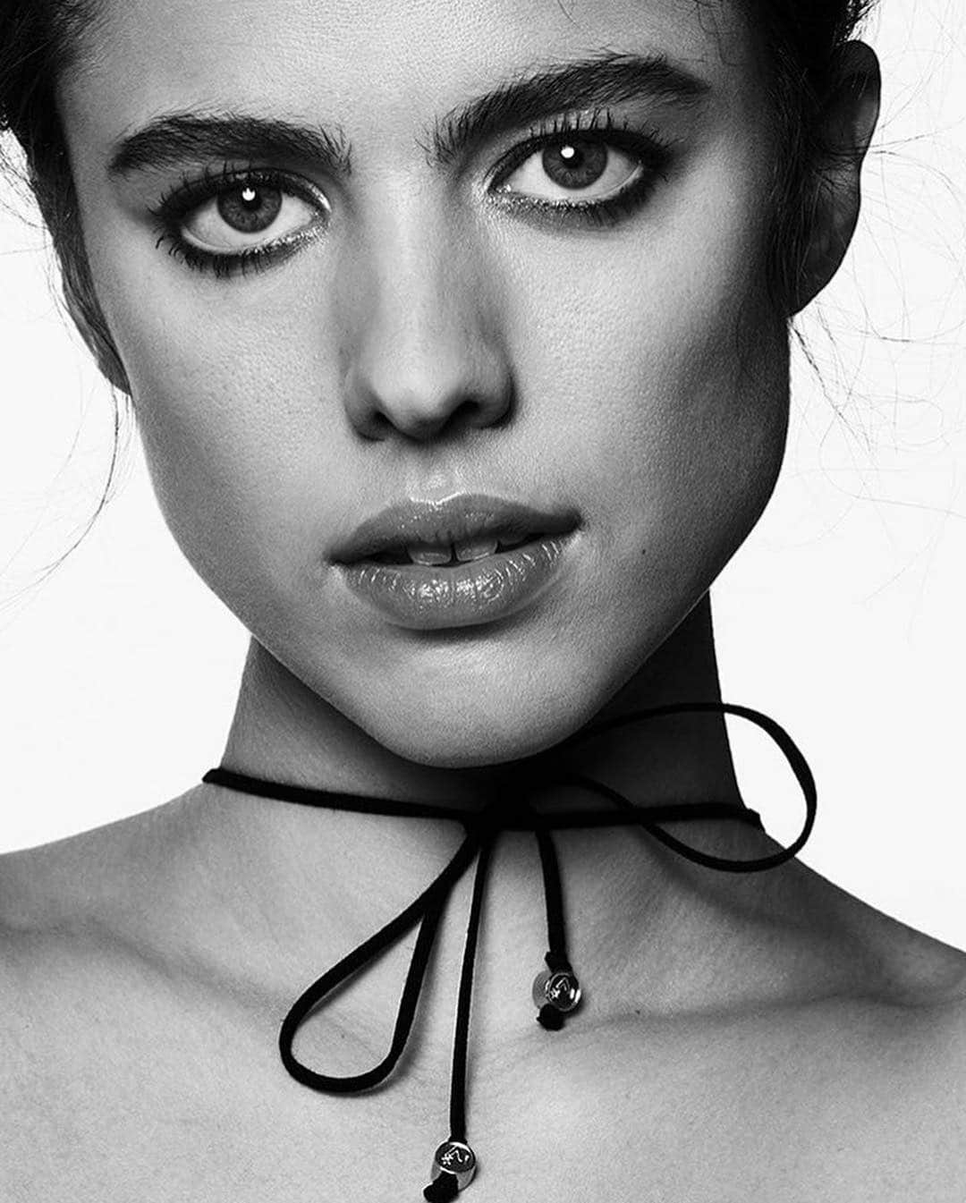 IMG Modelsさんのインスタグラム写真 - (IMG ModelsInstagram)「Rock This Way. 🎸 @benj_draper + @margaretqualley star in @vmagazine’s latest #MusicIssue. #📷 @inezandvinoodh #👔 @thesydneyrosethomas #✂️ @jimmypaulhair #💄 @fulviafarolfi #⭐️ #IMGstars」4月27日 8時48分 - imgmodels