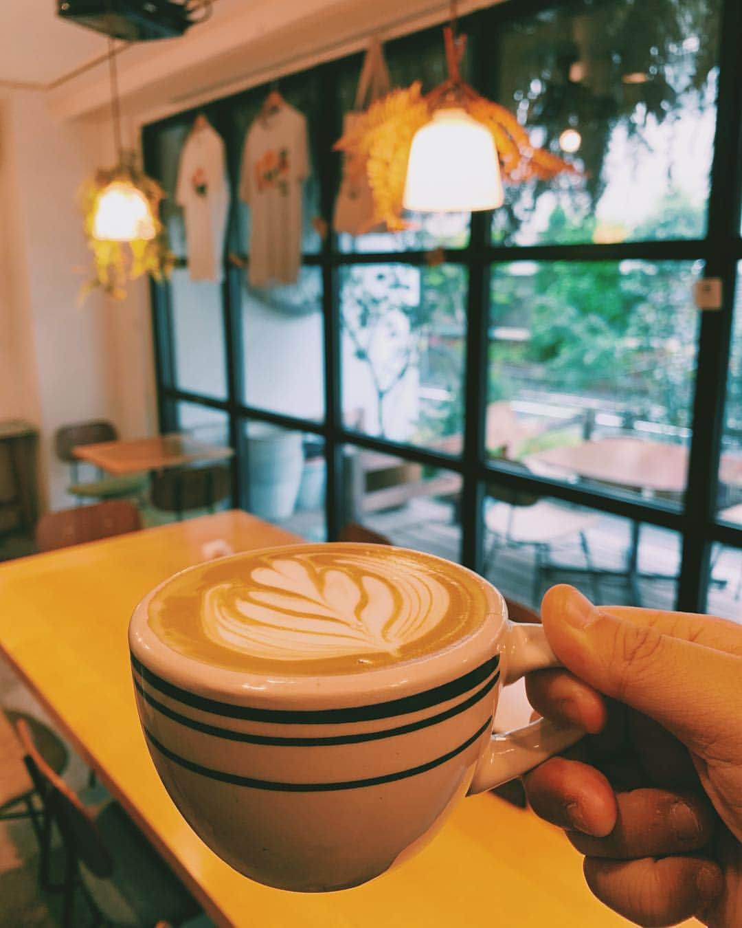 hotelgraphynezuさんのインスタグラム写真 - (hotelgraphynezuInstagram)「Good morning everyone.  Before going to explore the city, please have a cup of coffee! . . #visittokyo #travelphotography #hotelgraphynezu #photographynezu #cafe #cafelatte #coffeelover #Yanaka #Nezu #tokyo #morningroutine #travellover #instagood #instagramjapan #根津 #ホテルグラフィー #カフェ #カフェラテ #東京 #谷根千」4月27日 9時01分 - hotelgraphy_nezu