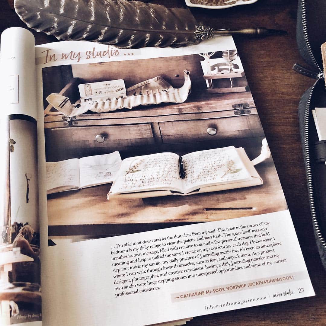 Catharine Mi-Sookさんのインスタグラム写真 - (Catharine Mi-SookInstagram)「I’m elated, over the moon and happy to share that I had the awesome honor to be featured in the latest issue of @inherstudiomagazine, a publication of @stampington!! Swipe to read the full article! My heartfelt thanks to Amber and the folks at @inherstudiomagazine for the opportunity to share a few thoughts on my daily practice in the haven of my studio nook at home! . . PS - my mom is here for another week and it’s been beyond wonderful having her in our home. She’s spoiled us with her incredible Korean home cooking! . . On my desk: May/June/July 2019 issue of @inherstudiomagazine. Model 45L fountain pen by @franklinchristoph & the Vagabond Notebook. Mod 5 by @thisisground. . . #inherstudio #inherstudiomagazine #magazinefeature #stampington #franklinchristoph #fountainpens #vagabondnotebook #tnlove #thisisground #tigmod #classiky #galenleather #loveforanalogue #scrapbooklayout #scrapbooking #journaling #creativejournal #creativejournaling #dailyjournal #penmanship #flatlays #flatlaystyle #flatlayfriday #stationerylove #creativespace #onmydesk #thedailywriting」4月27日 10時01分 - catharinemisook