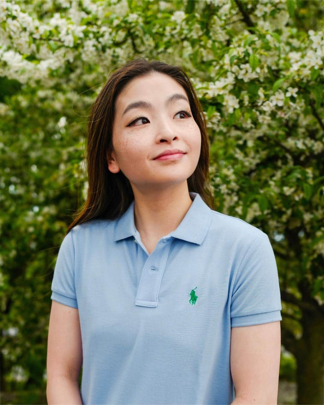 マイア・シブタニさんのインスタグラム写真 - (マイア・シブタニInstagram)「Incredibly innovative. 💚 #TheEarthPolo • 🔁 @ralphlauren :  We’ve taken our iconic polo shirt and reimagined it with mother nature in mind. The fabric for each shirt is made of entirely recycled water bottles, collected in low-income communities, turned into thread, and then into fabric. The fabric is also dyed in a waterless dyeing process. As part of the launch, we’re thrilled to commit to removing at least 170 million bottles from landfills and oceans by turning them into high-quality thread by 2025.」4月27日 10時13分 - maiashibutani