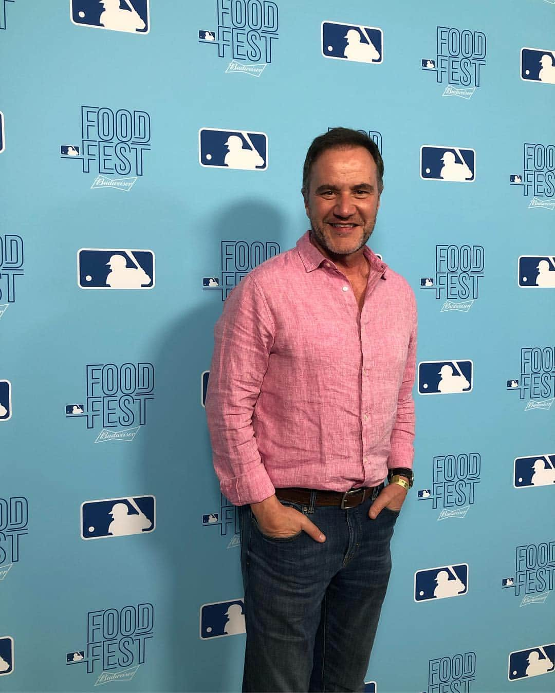 ティム・ディケイさんのインスタグラム写真 - (ティム・ディケイInstagram)「Great night at @mlb #foodfest ! Food from all MLB stadiums! Amazing venue, check it out! ⚾️」4月27日 11時50分 - tim_dekay