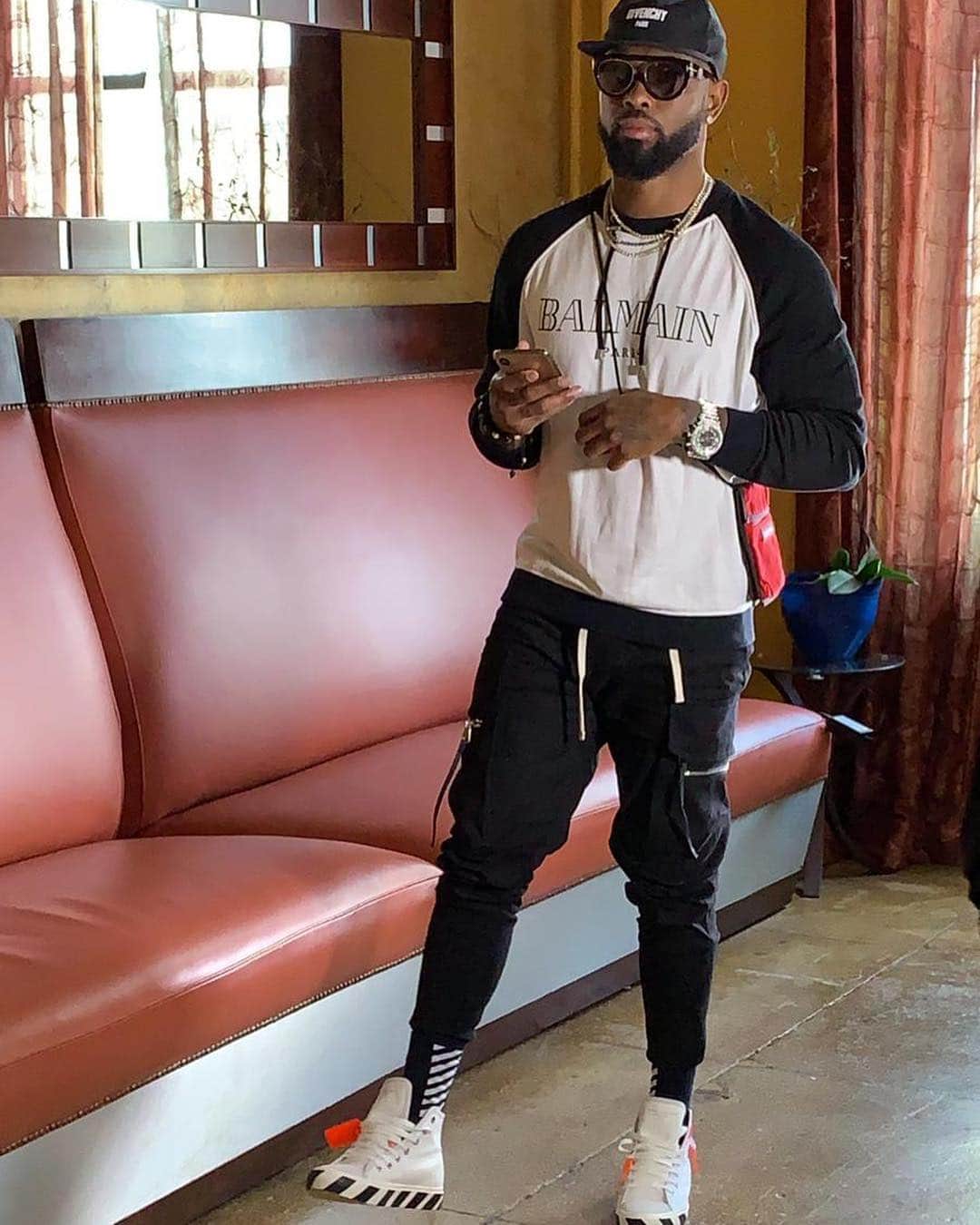 ホセ・レイエスのインスタグラム：「AKA LAMELAZA %🇩🇴 QUE HACEN 🤔 EH PA SABEL」