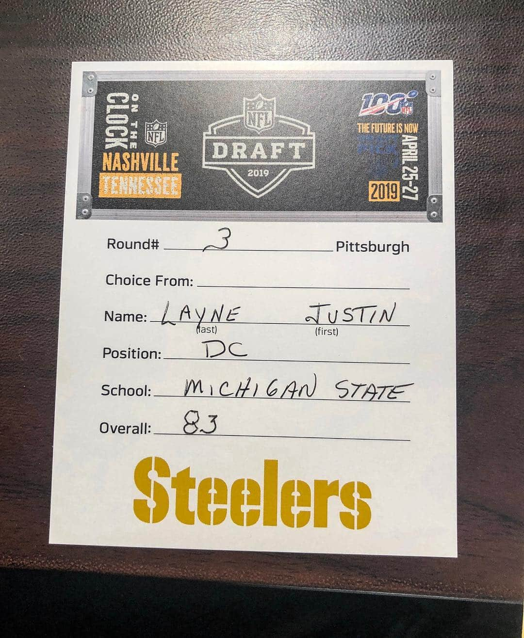 ピッツバーグ・スティーラーズさんのインスタグラム写真 - (ピッツバーグ・スティーラーズInstagram)「Now in Black & Gold. #SteelersDraft」4月27日 13時43分 - steelers