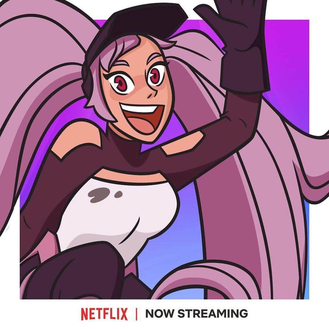 クリスティン・ウッズのインスタグラム：「I hope you all have the right idea for the weekend!!! All episodes of season 2 are streaming now on @netflix @dreamworksshera 💗💗💗💗💗💗💗💗💗💗💗💗💗 #shera #entrapta」