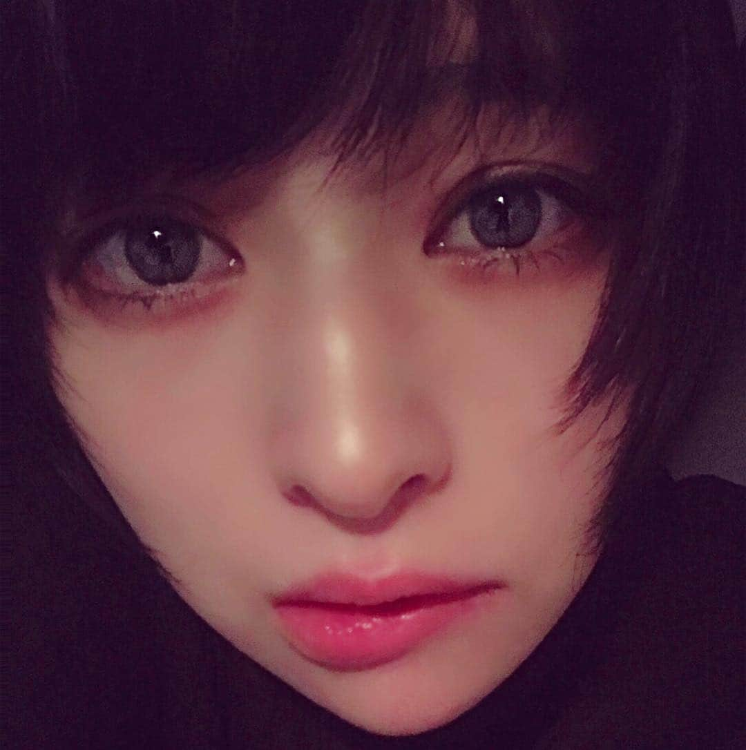 日南響子（珠麟）さんのインスタグラム写真 - (日南響子（珠麟）Instagram)「酔いどれ日南の 戯言をちょいと聞いてくれるかい。  #たいして飲んでない #ただただ楽しい #目に光を集めるの得意。」4月28日 0時01分 - kyooko_hinami_official