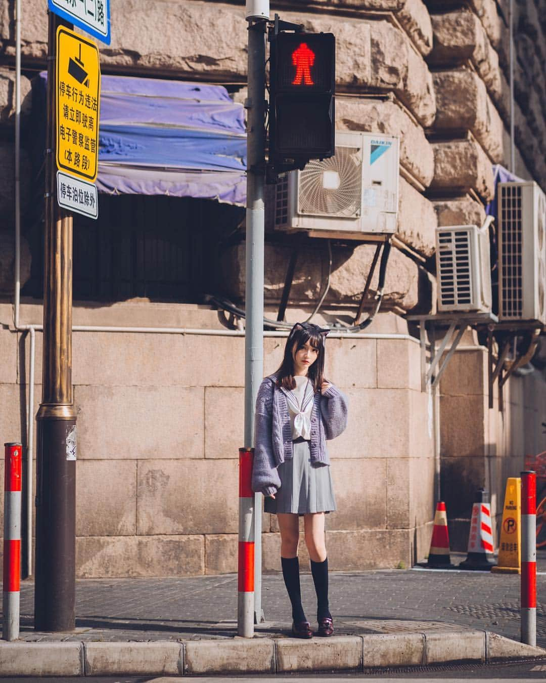 犬神洛洛子さんのインスタグラム写真 - (犬神洛洛子Instagram)「🚦 最爱的城 #Shanghai」4月27日 16時16分 - rakukoo