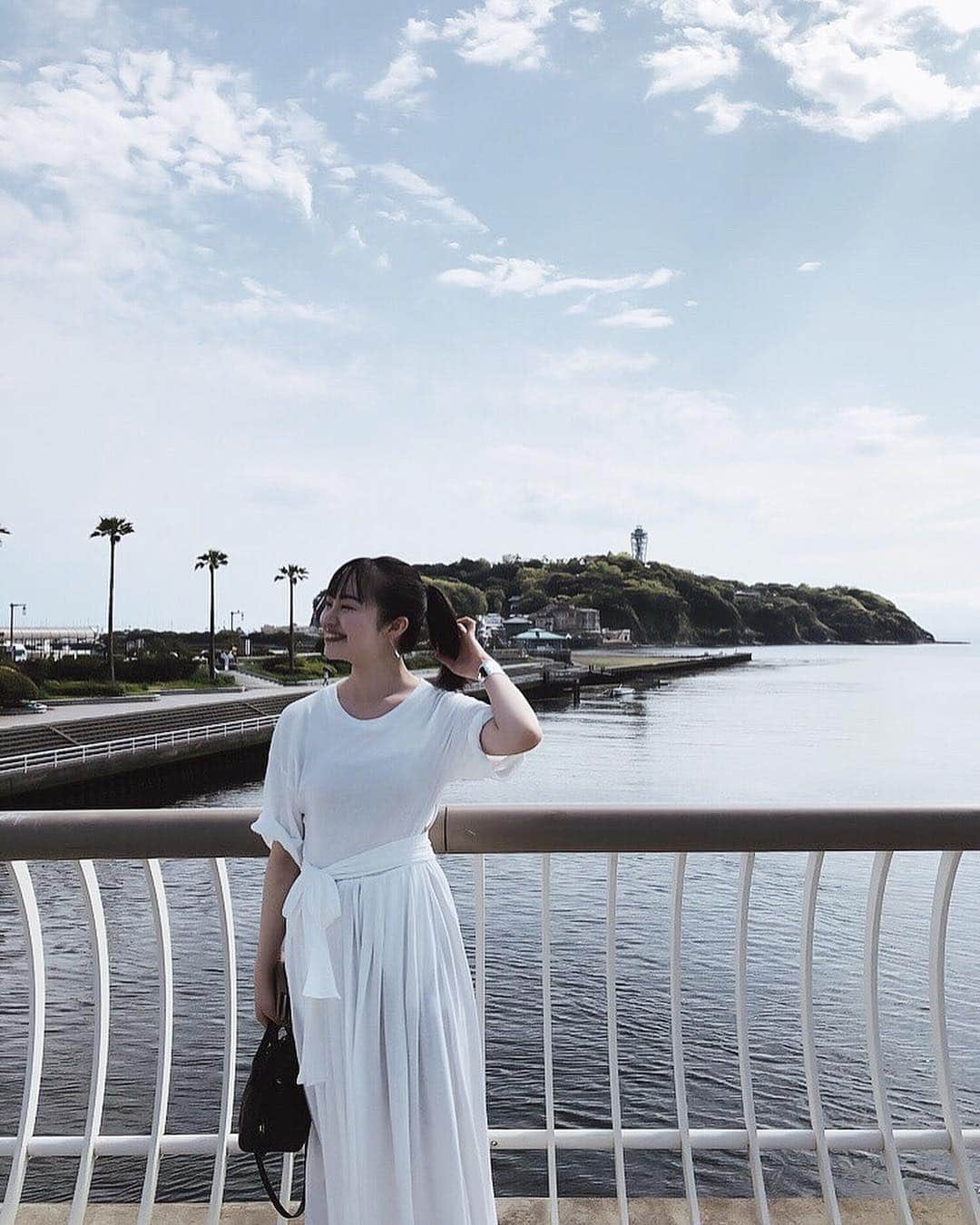 舞雛かのんさんのインスタグラム写真 - (舞雛かのんInstagram)「. 江ノ島photo❤︎. . あんりが撮ってくれたの📸❤︎. ありがとー💕. . 沢山写真撮ったので、お付き合い下さい☺︎. . #江ノ島 #enoshima  #沢山写真撮ってもらった #ありがと❤︎」4月27日 16時41分 - mizho_601