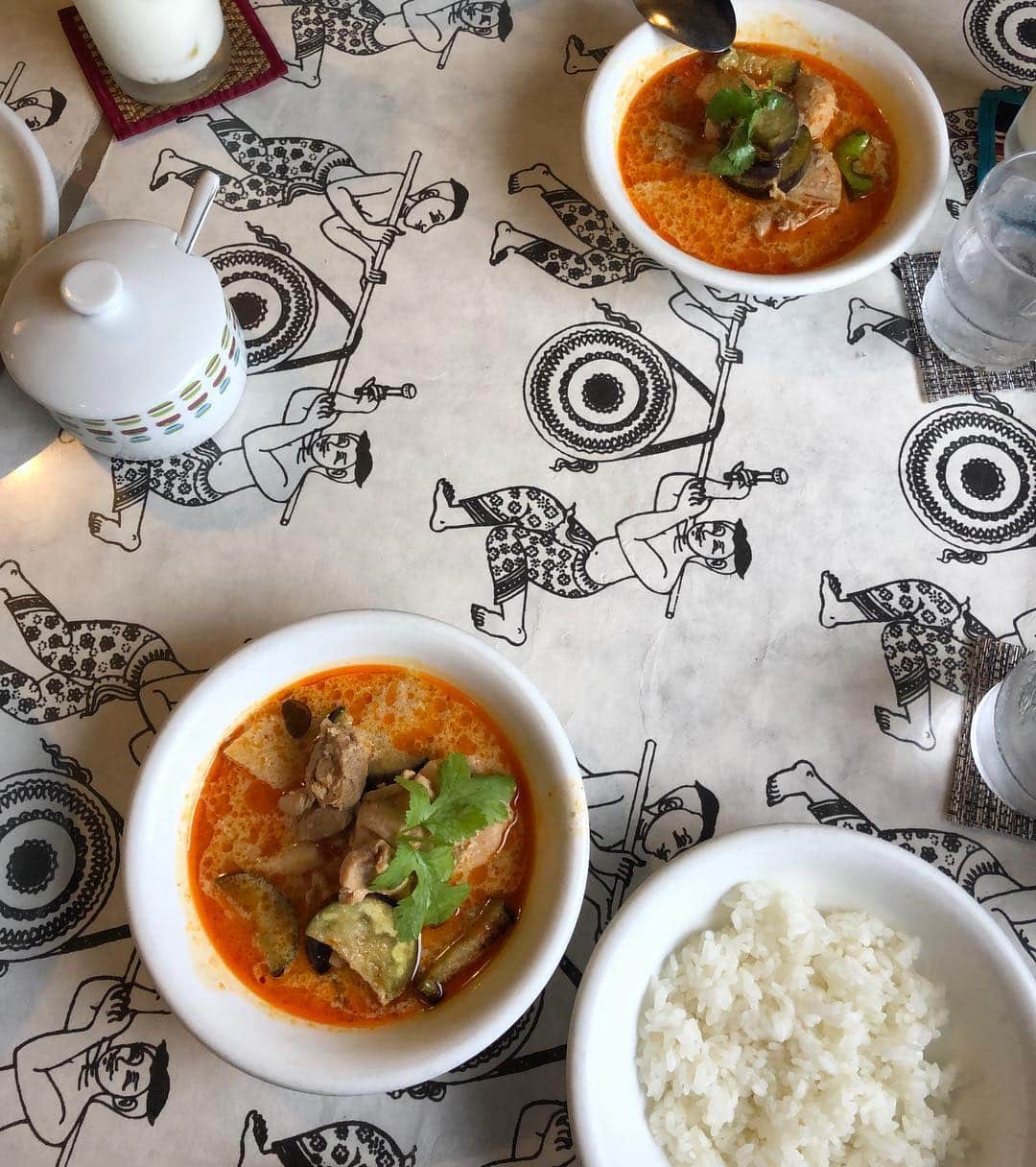 M I Y A K Oのグルメインスタ