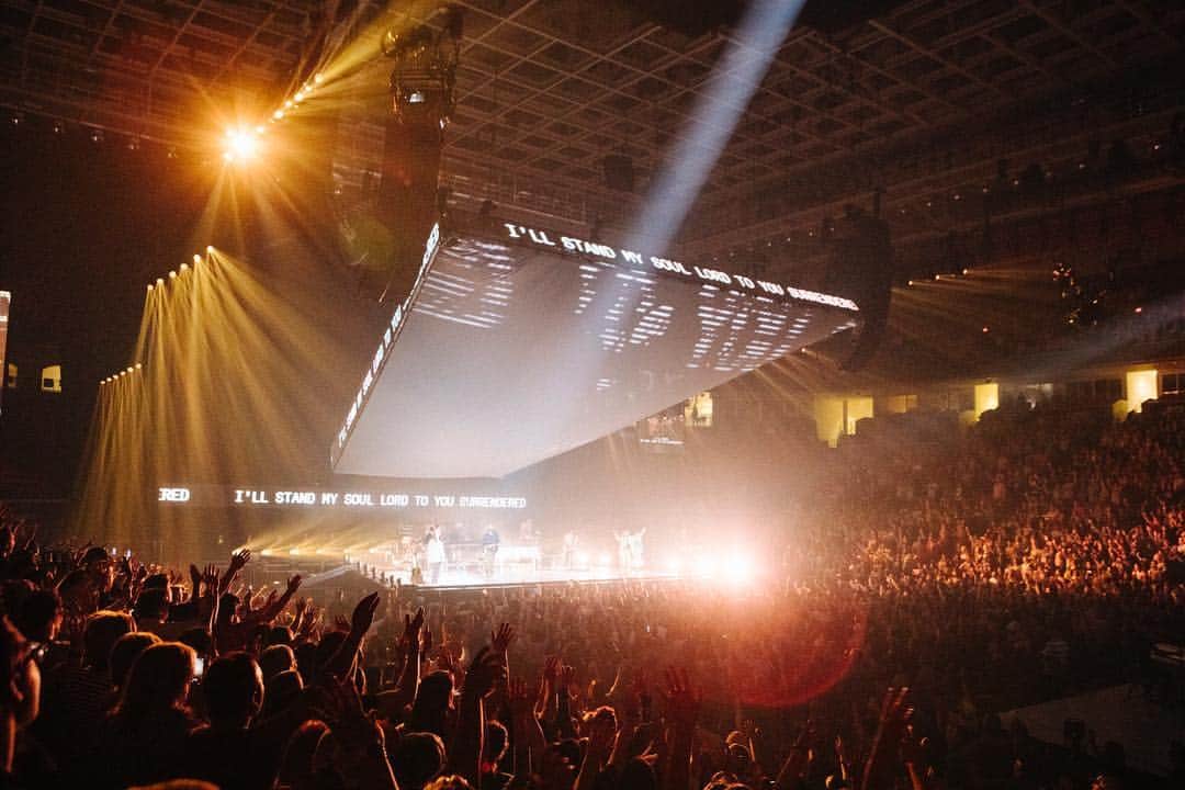 ユナイテッドのインスタグラム：「The People Tour — Lubbock, TX」