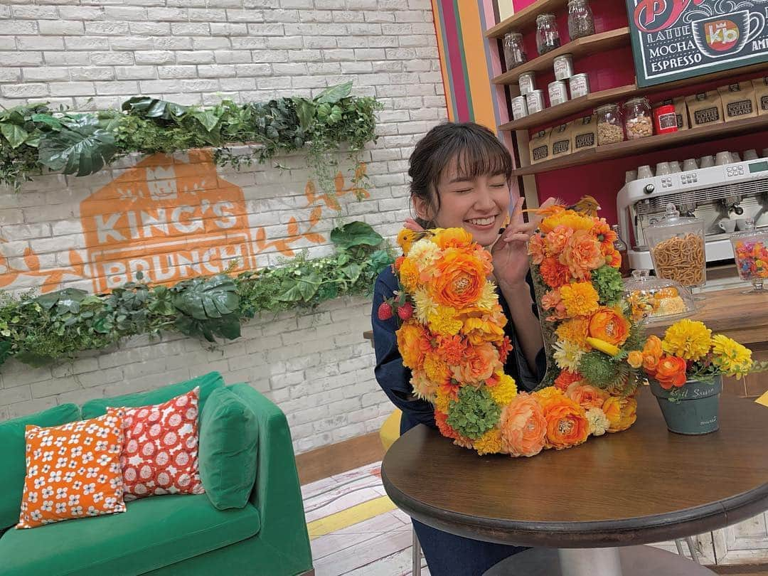 小泉遥さんのインスタグラム写真 - (小泉遥Instagram)「. 平成最後の王様のブランチの放送でした!! 観て下さった方ありがとうございました😊!!! . そして4月30日(火)深夜24時25分〜 特番として「令和初日SP!王様の夜ブランチ」 が生放送される予定なのでそちらの方も ぜひ観てくださいませ(*^ω^*)❤️ 令和ならではの最新の情報満載です!!!」4月27日 16時47分 - koiharu_official